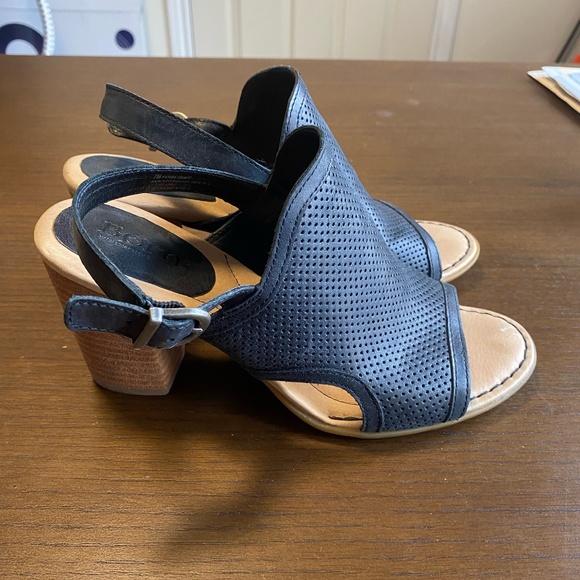 Born Leather Sandals - Picture 1 of 7